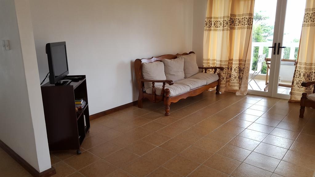 Villa Kayola - Self Catering Pointe La Rue Exteriér fotografie