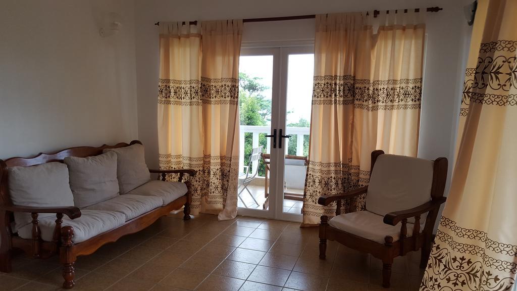 Villa Kayola - Self Catering Pointe La Rue Exteriér fotografie