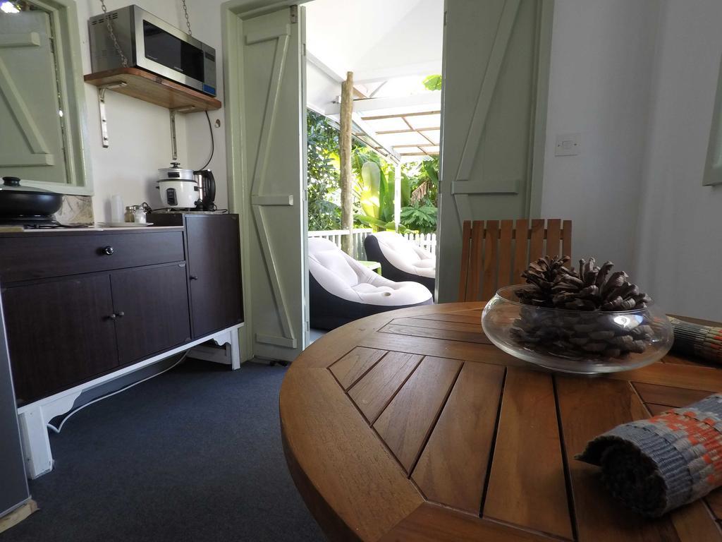 Villa Kayola - Self Catering Pointe La Rue Exteriér fotografie